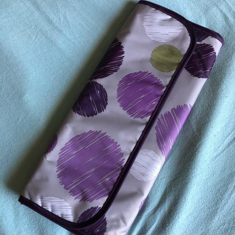Thirty-One curling iron pouch